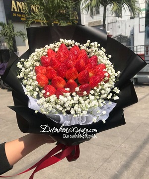 Bó hoa dâu tây 16