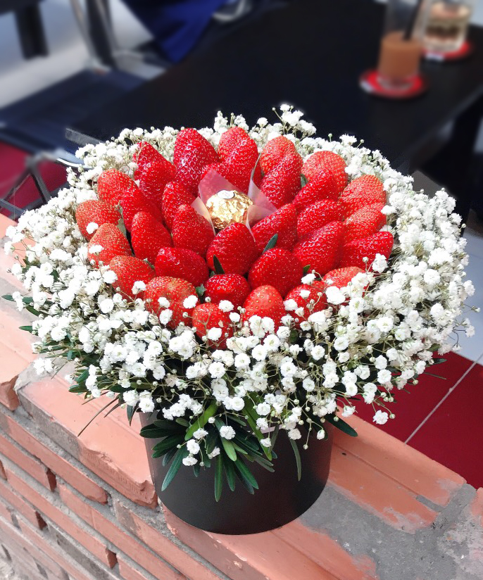 Hộp hoa dâu tây 25