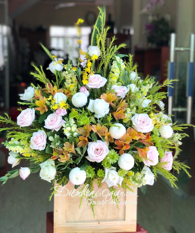 Hộp hoa tươi HHT07