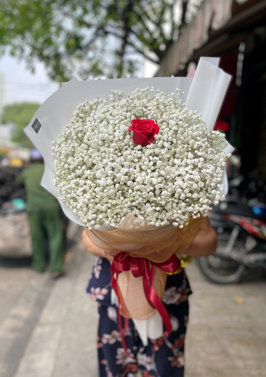 Bó hoa baby trắng